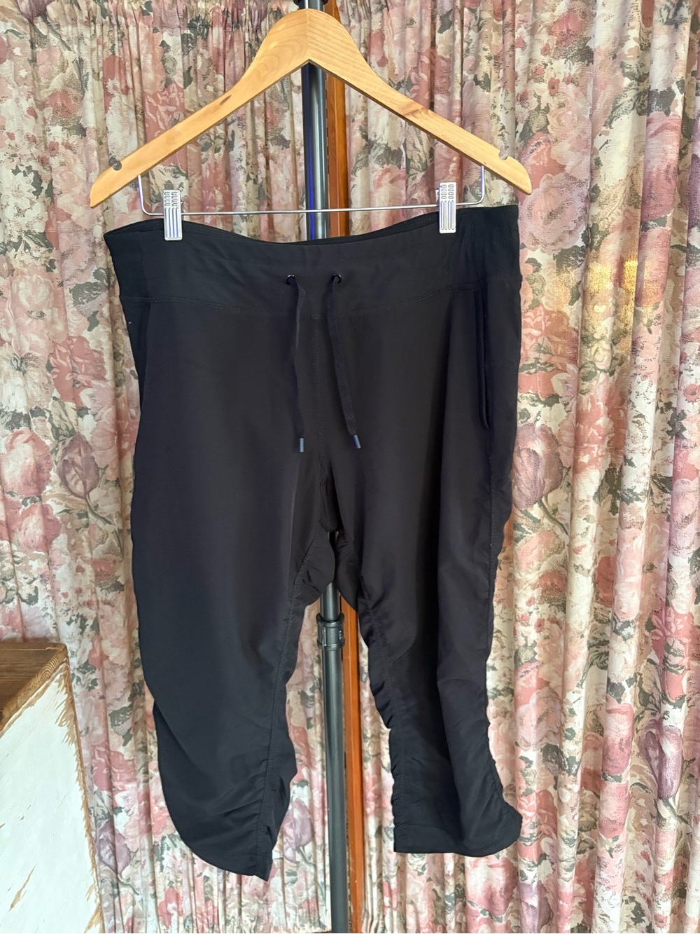 Kirkland Signature Black Drawstring Jogger Pants